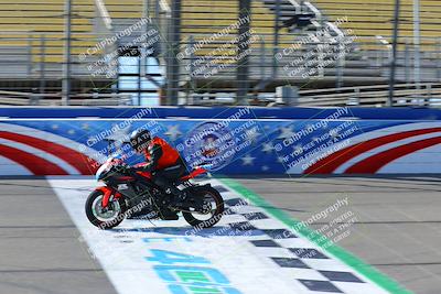 media/Aug-27-2022-Fastrack Riders (Sat) [[c588535105]]/Level 1/Session 1 Start Finish/